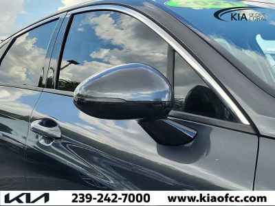 2021 Kia K5 — photo 8 view