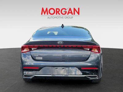 2021 Kia K5 — engine compartment view