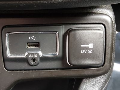 2023 Jeep Renegade - Photo 18