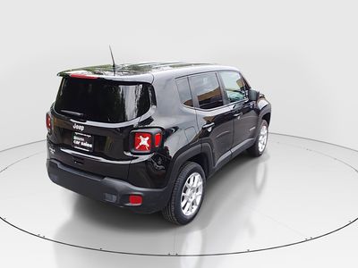 2023 Jeep Renegade - Photo 7