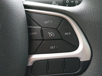 2023 Jeep Renegade - Photo 20