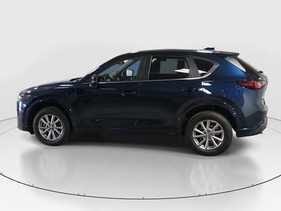 2025 Mazda CX-5 - Photo 4
