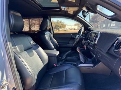 2019 Toyota Tacoma - Photo 9
