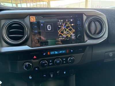 2019 Toyota Tacoma - Photo 15