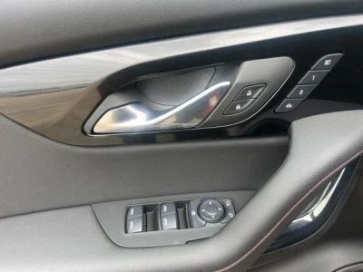 2025 Chevrolet Blazer - Photo 12