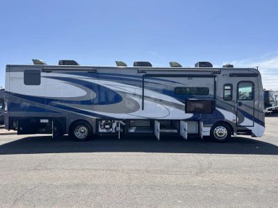 2021 Fleetwood DISCOVERY - Photo 29