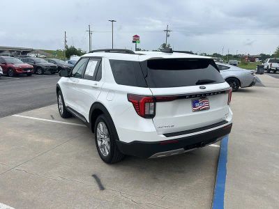 2025 Ford Explorer — side profile view