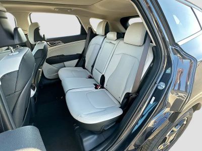 2026 Kia Sportage — photo 24 view