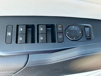 2026 Kia Sportage — photo 17 view
