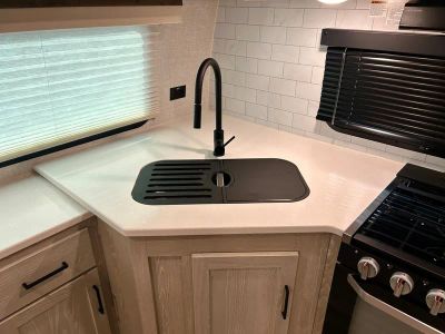 2022 Rockwood Ultra Lite - Photo 16