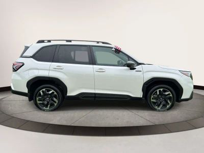 2025 Subaru Forester — detail view