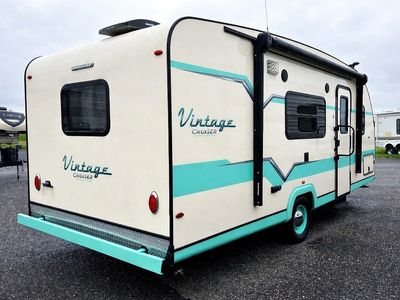 2016 Gulf Stream RV Vintage Cruiser - Photo 4