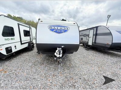 2022 Forest River RV Salem - Photo 3