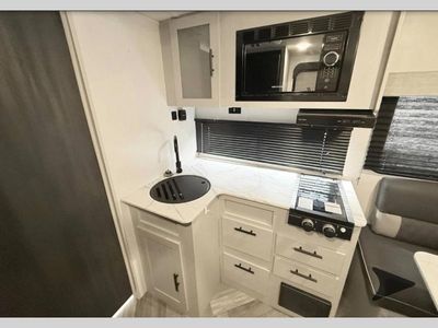 2022 Forest River RV Salem - Photo 9
