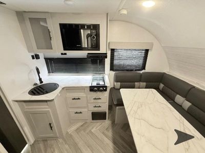 2022 Forest River RV Salem - Photo 6