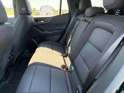 2026 Chevrolet Equinox — photo 12 view