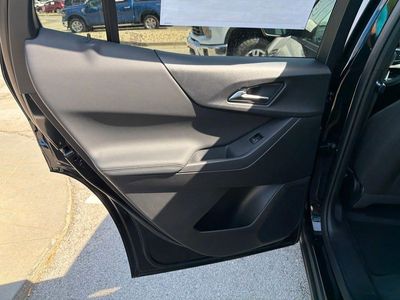 2026 Chevrolet Equinox — photo 16 view