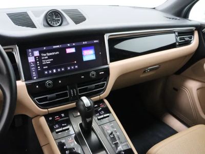 2023 Porsche Macan AWD - Photo 17