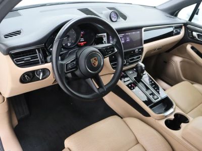 2023 Porsche Macan AWD - Photo 14