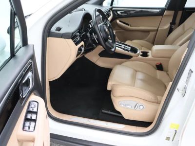 2023 Porsche Macan AWD - Photo 15