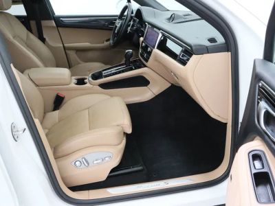 2023 Porsche Macan AWD - Photo 40