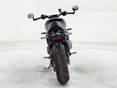 2025 Yamaha XSR900 - Photo 6