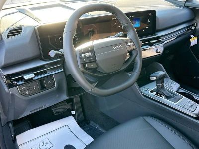 2026 Kia Sportage — photo 9 view