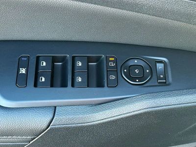 2026 Kia Sportage — photo 18 view