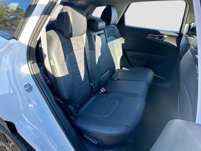 2026 Kia Sportage — photo 28 view