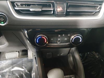 2025 Chevrolet Trailblazer — photo 17 view