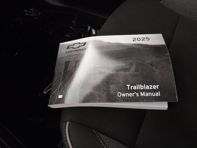 2025 Chevrolet Trailblazer — photo 19 view