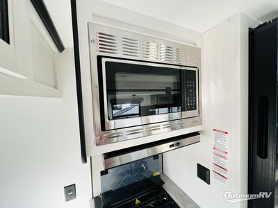 2025 Palomino Puma - Photo 11
