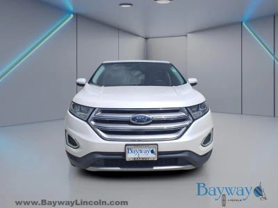 2018 Ford Edge — detail view