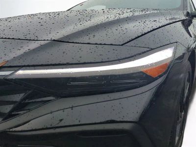 2026 Hyundai ELANTRA — photo 10 view