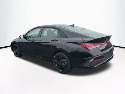 2026 Hyundai ELANTRA — photo 7 view