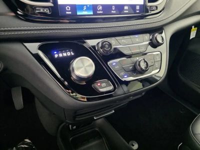 2026 Chrysler Pacifica — photo 24 view