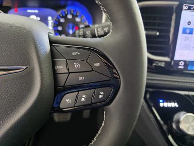 2026 Chrysler Pacifica — photo 21 view