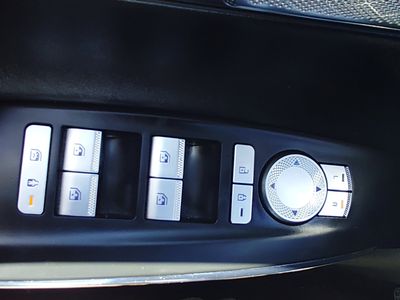 2025 Genesis GV70 - Photo 13