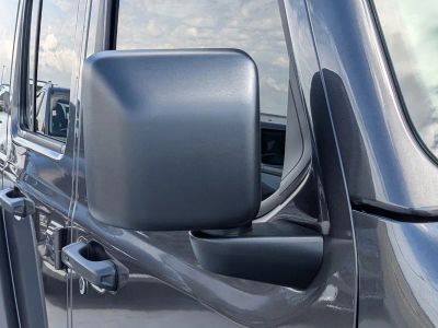 2026 Jeep Wrangler — photo 11 view