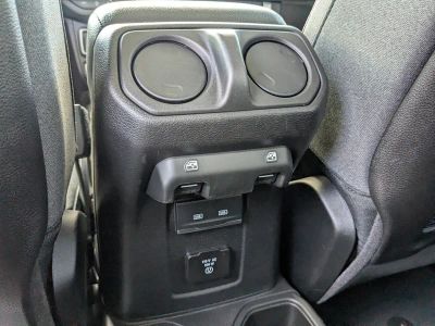 2026 Jeep Wrangler — photo 14 view