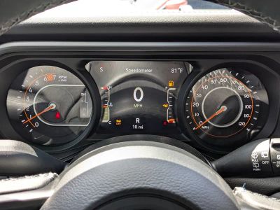 2026 Jeep Wrangler — photo 27 view