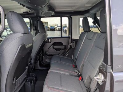 2026 Jeep Wrangler — photo 13 view