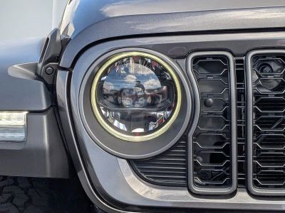 2026 Jeep Wrangler — photo 9 view