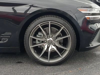 2023 Genesis G70 — photo 11 view