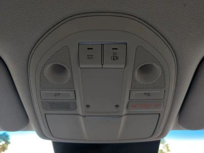 2023 Genesis G70 — photo 21 view