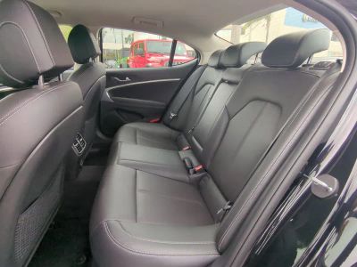2023 Genesis G70 — photo 14 view