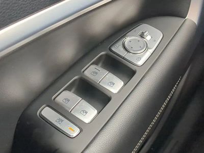 2023 Genesis G70 — photo 26 view