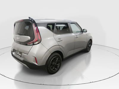 2024 Kia Soul - Photo 7