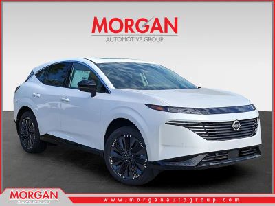 2026 Nissan Murano Platinum in White — front three-quarter view