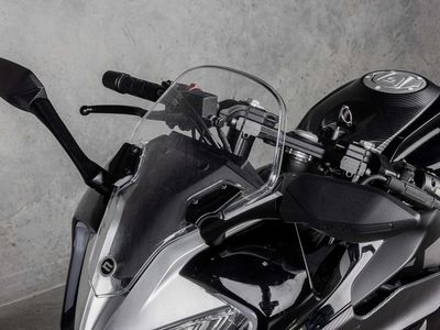 2022 CFMOTO 300SS - Photo 15